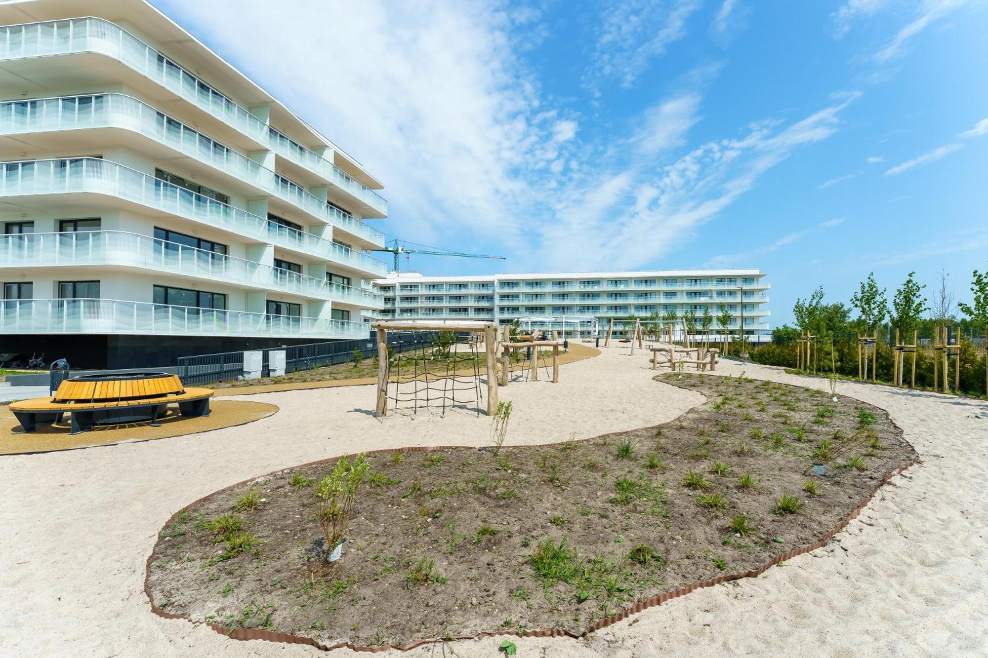 Polanki Aqua Apartamenty Z Basenem I Wellness Idealne Dla Rodzin 코워브제크 외부 사진